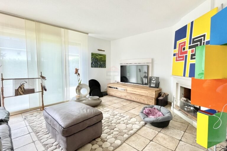 Magnificent house in the heart of Meinier