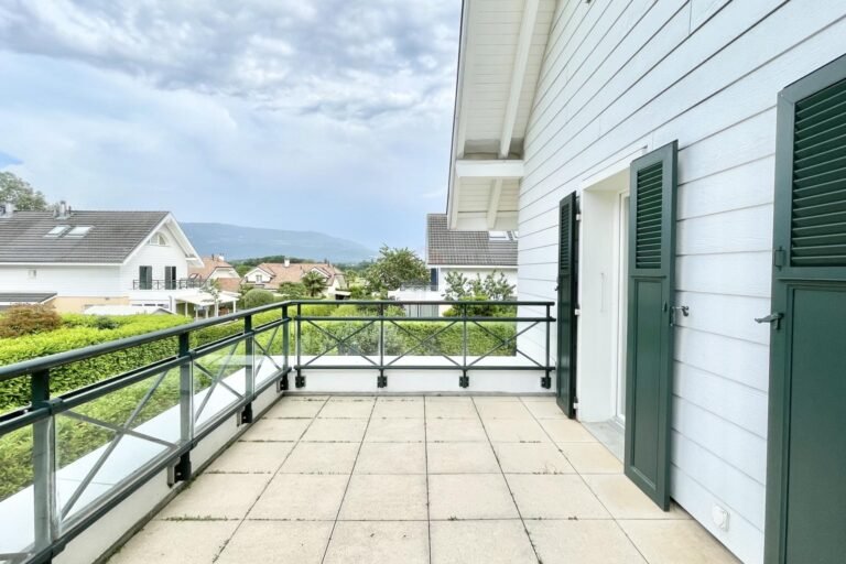 Magnificent house in the heart of Meinier