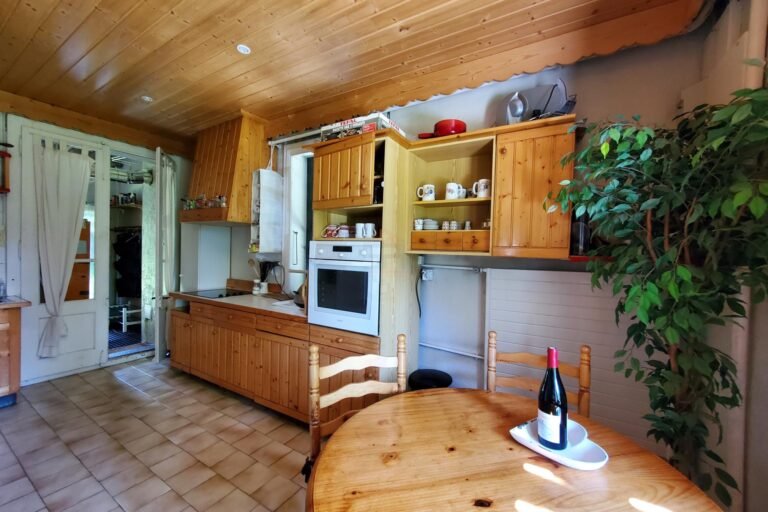 Charming chalet at the foot of the slopes
