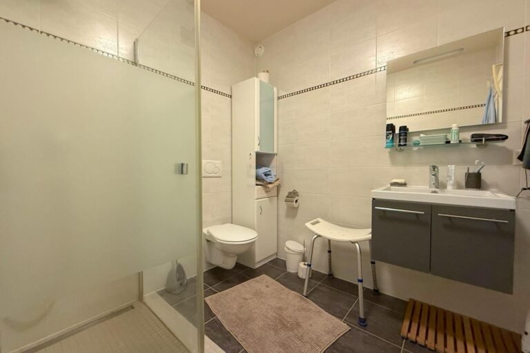 Ref: SPI-1782-0011