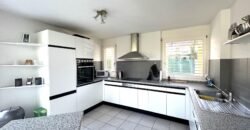 Charming 4-bedroom villa in a quiet location