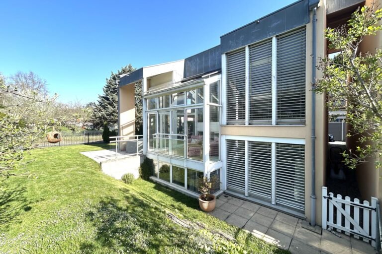 Charming 4-bedroom villa in a quiet location