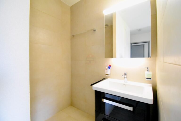 At the Gates of Morges – Spacious and Bright 2-Bedroom Apartment with Balcony