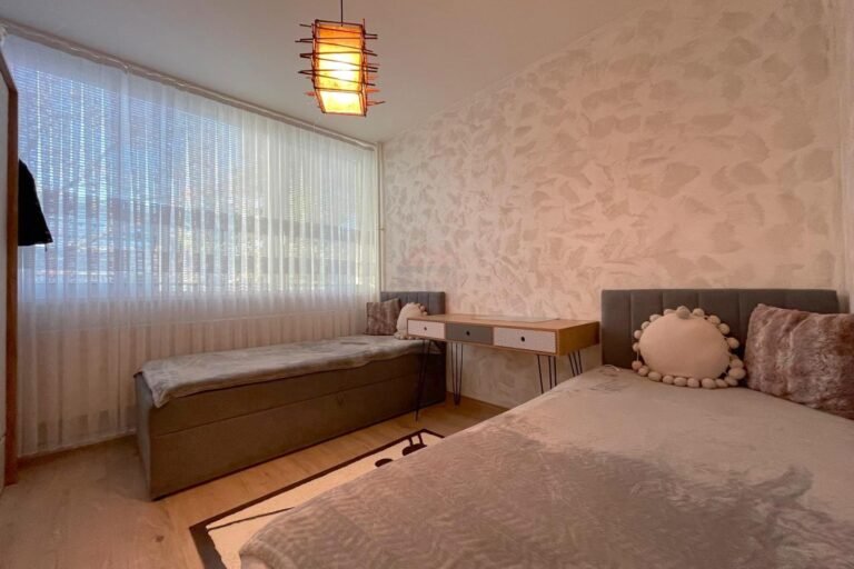Ref: SPI-1739-0001