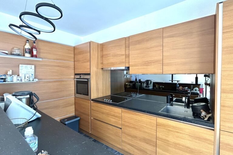 Charming 6 rooms detached villa