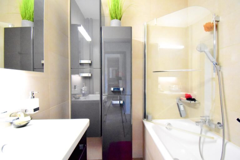 At the Gates of Morges – Spacious and Bright 2-Bedroom Apartment with Balcony