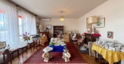 Spacious 5.5-room attic to renovate