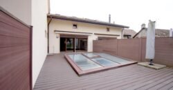 Magnificent village house with garden in Clarmont
