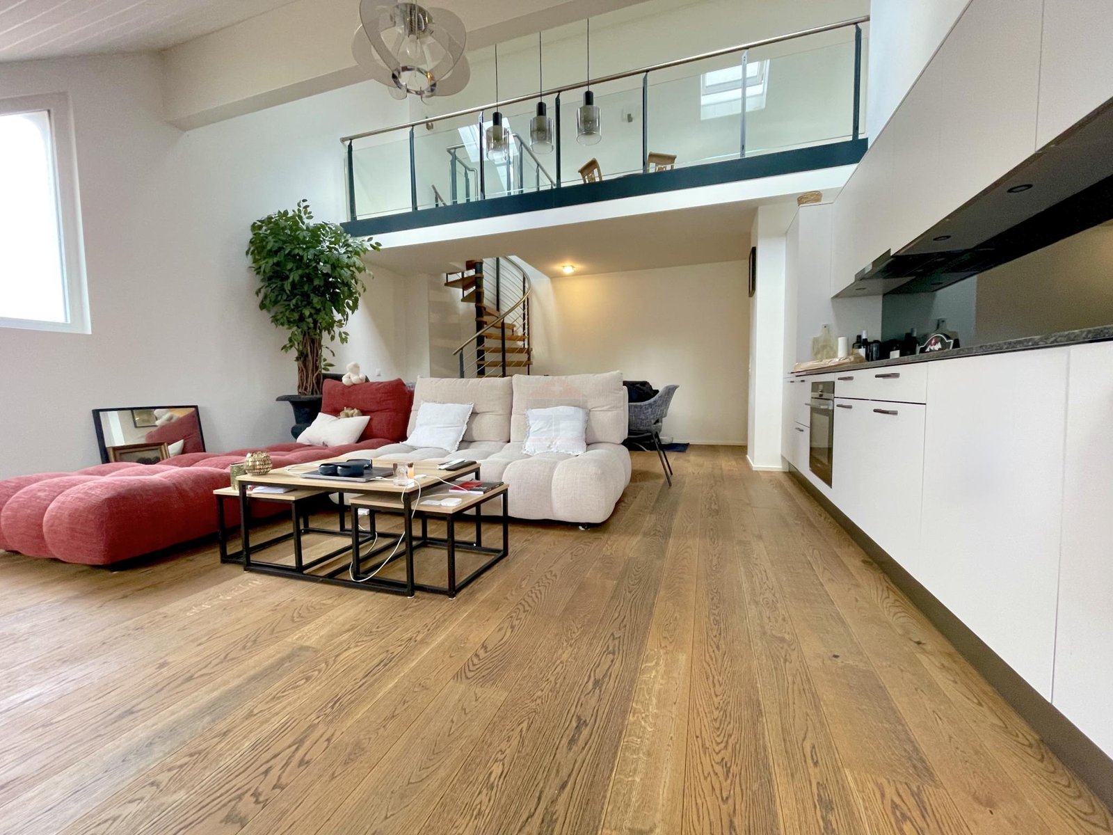 90 m² duplex apartment with unobstructed view