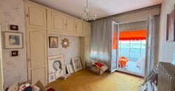 Spacious 5.5-room attic to renovate