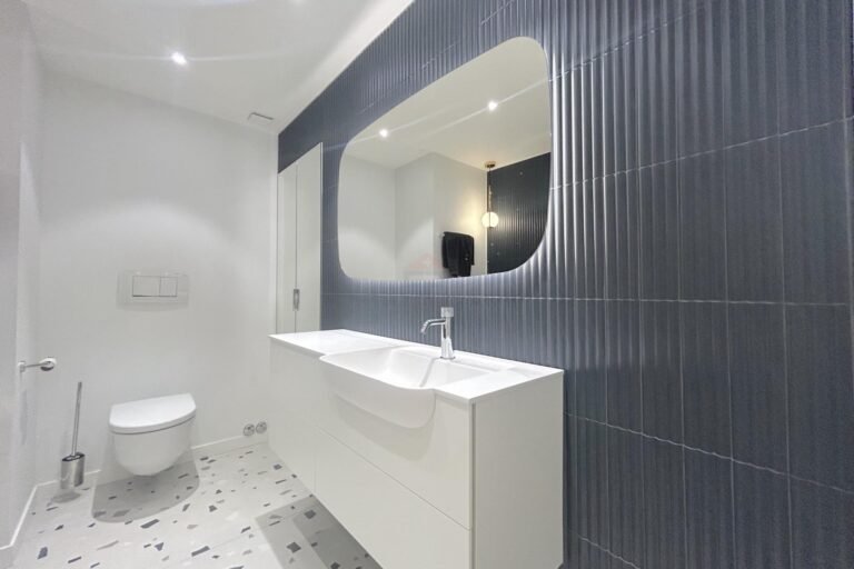 Magnificent duplex apartment in a quiet location close to amenities