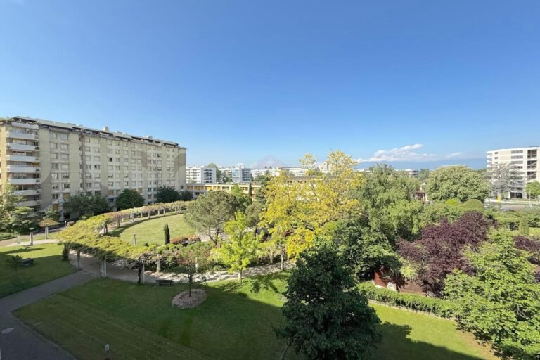 Sublime 5-room apartment with Salève view