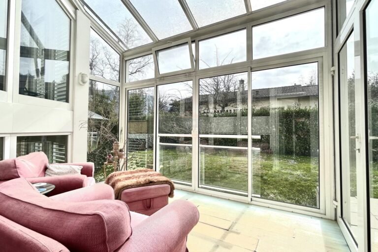 Charming 4-bedroom villa in a quiet location