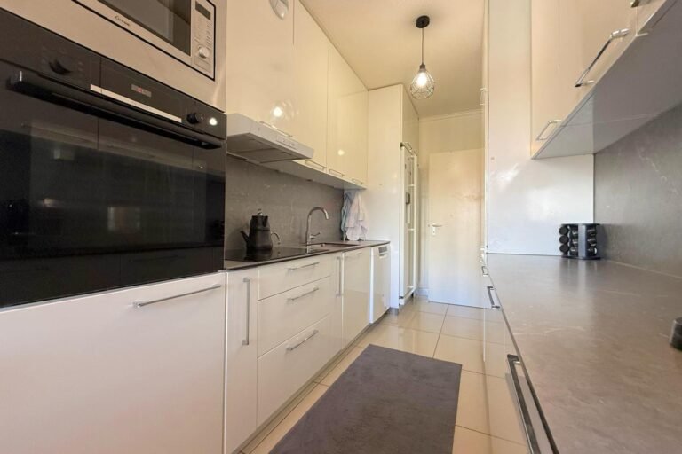 Ref: SPI-1825-