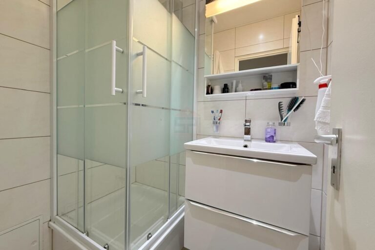 Ref: SPI-1825-