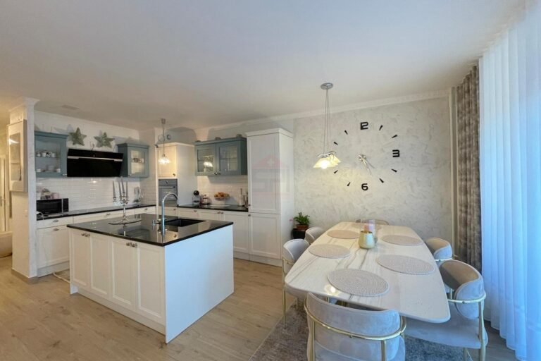 Magnifique appartement rénové de 4.5 pièces situé à Meyrin