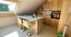 Superbe attique contemporain THPE 6 pièces – Vue dégagée et calme absolu