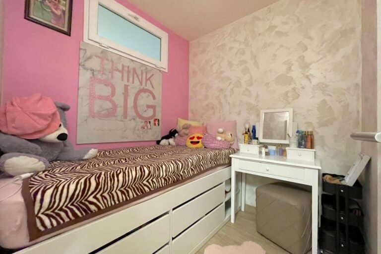 Magnifique appartement rénové de 4.5 pièces situé à Meyrin