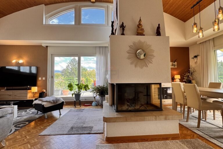 EXCLUSIVITY Exceptional 152 sqm Penthouse with Panoramic Terrace – Vésenaz