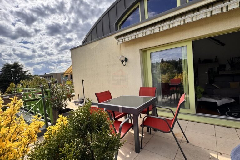 EXCLUSIVITY Exceptional 152 sqm Penthouse with Panoramic Terrace – Vésenaz