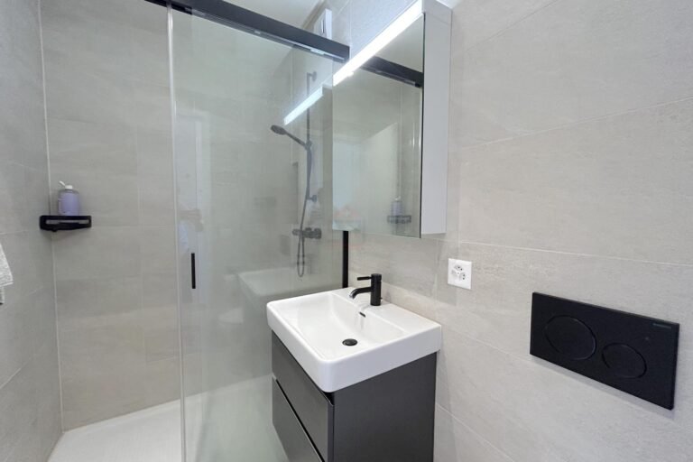 Magnifique Attique MINERGIE avec grande terrasse Magnifique Attique MINERGIE avec grande terrasse