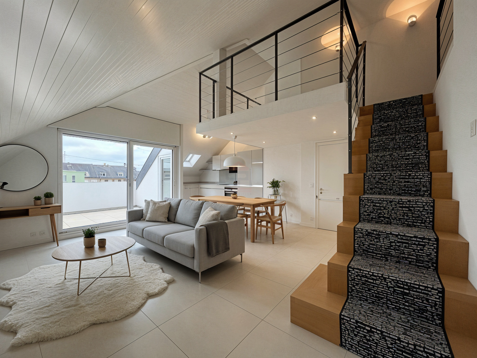 3 room penthouse of 91m2 PPE in a quiet area with open views 3 room penthouse of 91m2 PPE in a quiet area with open views