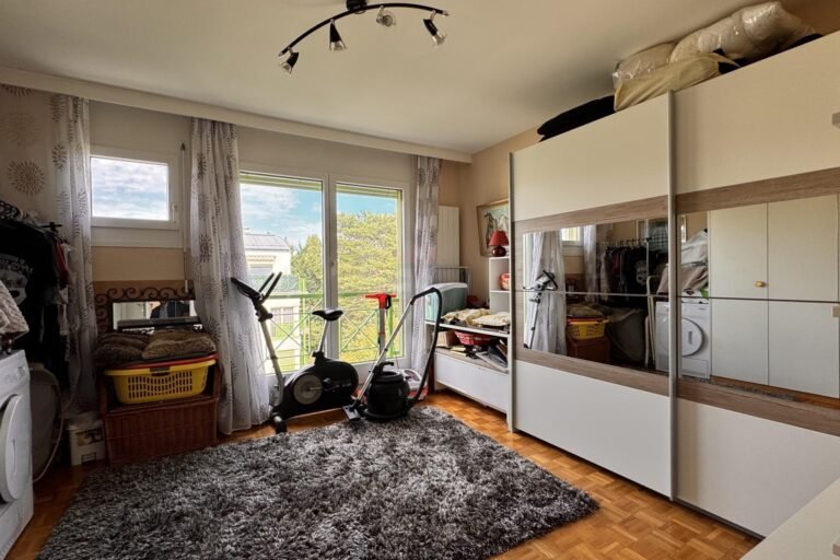 EXCLUSIVITY Exceptional 152 sqm Penthouse with Panoramic Terrace – Vésenaz