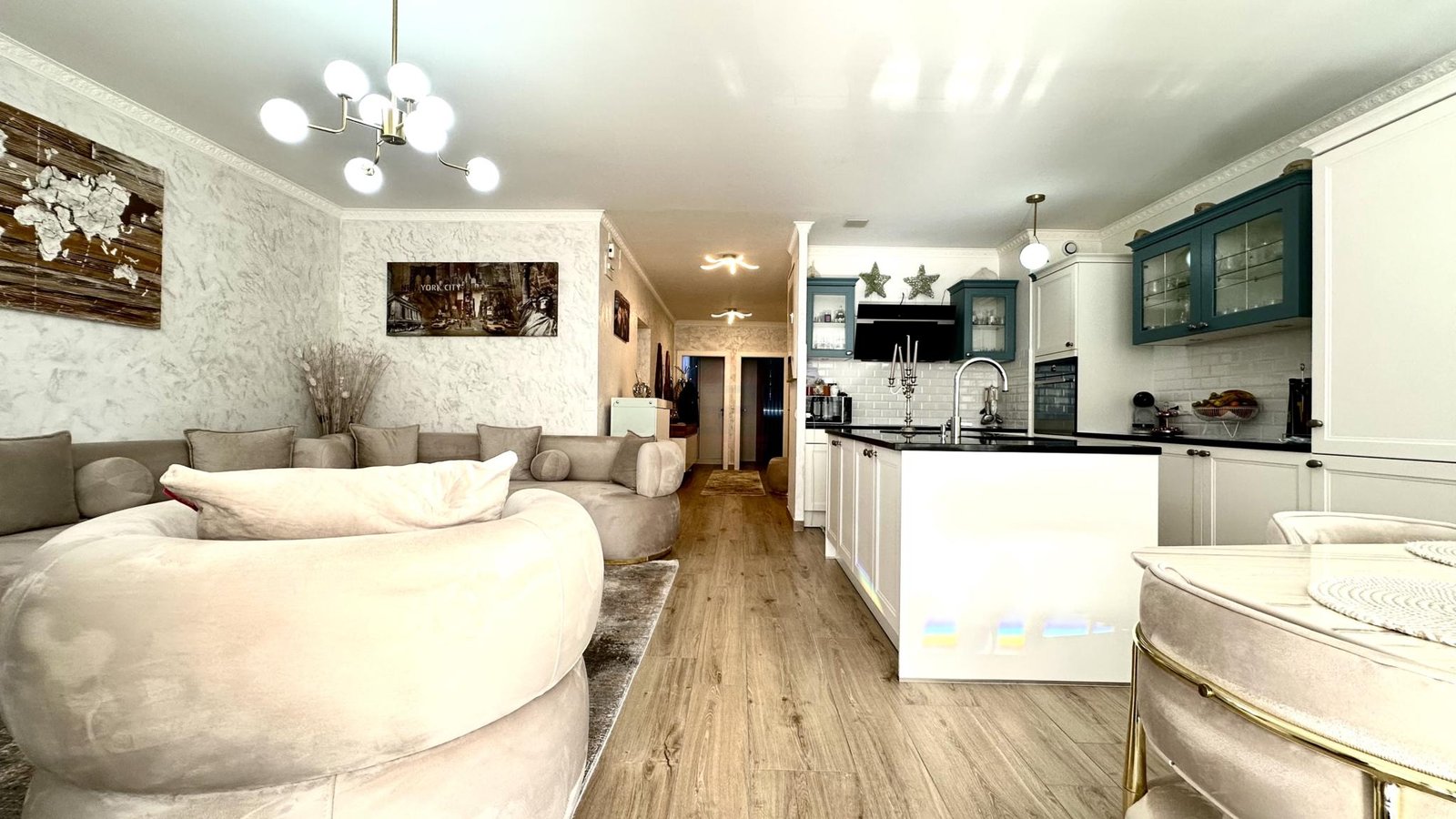 Magnifique appartement rénové de 4.5 pièces situé à Meyrin