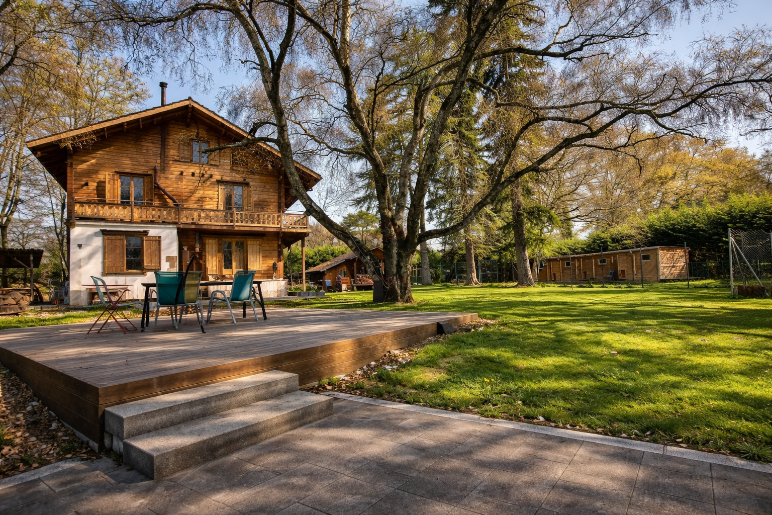 Propriété de caractère rénovée avec élégance dans un cadre exclusif